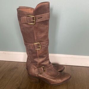 Donald Pliner Dax Boots brown leather knee high. 8.5 Buckles fairycore rustic